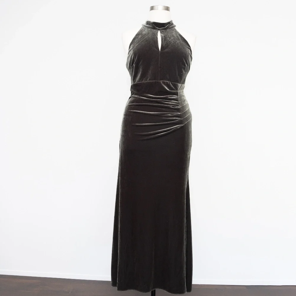 XSCAPE Evenings - “Grace” Velvet Mock Neck‎ Gown